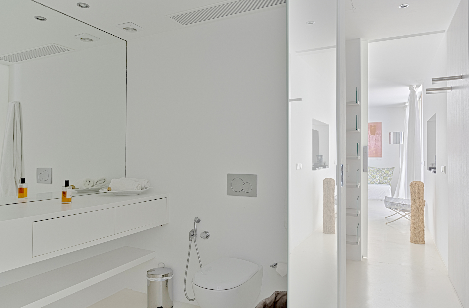Resa Estates Ibiza villa rental skyhigh house bathroom.jpg